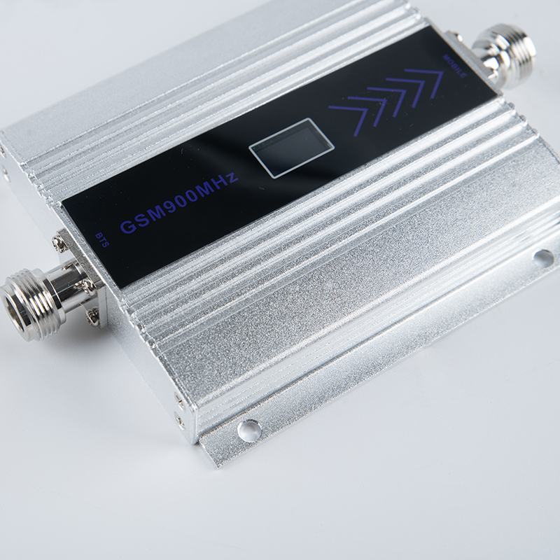 鹰手营子矿家用单频手机信号增强器100㎡